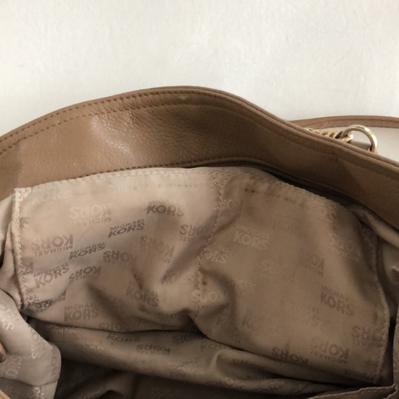 Michael Kors Tan Purse - Picture 5 of 11